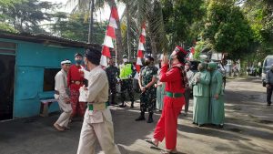 Tiba di Koramil 03/Sukmajaya, Dandim Depok Dihadang Palang Pintu