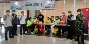 Koramil 01 Jatinegara kolaborasi PT. Yodya Karya Persero Sukseskan Serbuan Vaksinasi