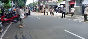 Polsek Palmerah Bersama 3 Pilar Gencar Laksanakan Kegiatan Edukasi Pendisiplinan Penggunaan Masker