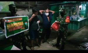 Patroli Koramil 04/Nguntoronadi, Berikan Himbauan Agar Warga Selalu Menggunakan Masker