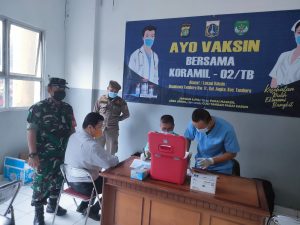 Serbuan Vaksinasi TNI Kodim 0503/JB Koramil 02/TB Vaksin 103 Orang di Rusunawa Angke