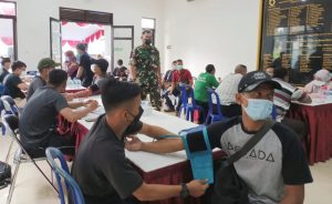 Koramil 07/Cipayung Kolaborasi Dengan Sarbumusi PT. Panasonic Gobel Giat Serbuan Vaksinasi