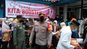 Polsek Kembangan Bersama 4 Pilar Kunjungi Lokasi Gerai Vaksinasi di Kel. Srengseng