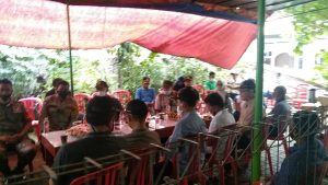 Ngopi Bareng Danramil, Kapolsek Jatinegara Bersama Tiga Pilar