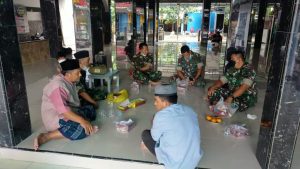 Luar Biasa, Inilah Yang Dilakukan Pelda Mulyono Dalam Pelaksanaan Safari Sholat Jum’at Berjama’ah