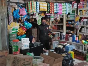 Hari Kedua Puasa, Personel Sat Reskrimsus Polres Metro Jakarta Barat Melaksanakan Patroli dan Memonitoring Serta Mengecek Persediaan Harga Sembako