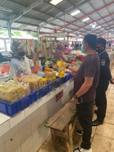 Ramadhan Hari ke Tujuh, Polisi Kembali Melakukan Sidak ke Sejumlah Pasar Yang Berada di Wilayah Jakarta Barat