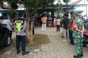 Guna Berikan Kenyamanan Saat Ibadah, Ini Yang Dilakukan Personil TNI Polri