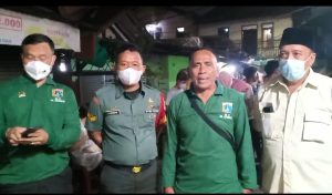 Kolaborasi Ketua RW-10 Bersama Koramil 06/Cakung Gelar Vaksinasi Malam Hari