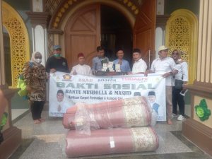 Kader Gerindra Harus Dekat dan Membantu Masyarakat, Turidi Bersama Rombongan Nyambangi 31 Mushola dan Masjid di Kec.Cipondoh
