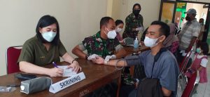 Kolaborasi Koramil 08/Duren Sawit Bersama Kemenag Kota Jakarta Timur Sukseskan Vaksinasi