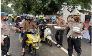 Semarakan Ramadhan, Intip Kegiatan Serdik Sespimen Angkatan ke 62 Berbagi Terhadap Sesama