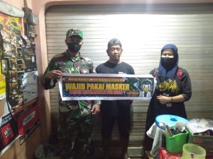 Ini Yang dilakukan Babinsa Koramil 14/Jatisrono Saat Malam Minggu
