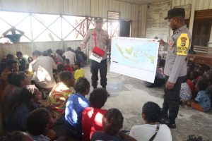 SI-IPAR Satgasres Ops Damai Cartenz 2022 Tanamkan Daya Cipta Pertumbuhan serta Perkembangan Anak -anak