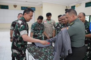 Demi Keamanan Prajurit, Dislitbangad Gelar Uji Coba Baju Anti Sayat Level III A