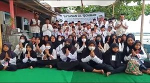 Donatur Terbesar H.Robet Melalui Yayasan AL Qohhar Kepulauan Seribu Berbagi Santunan Kepada Anak-anak Yatim di Kepulauan Seribu