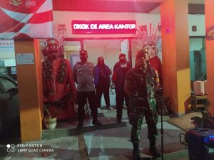 APEL CIPKON PENEGAKKAN DISIPLIN SELAMA MASA PPKM BERBASIS MIKRO OLEH KORAMIL MATRAMAN BERSAMA TIGA PILAR