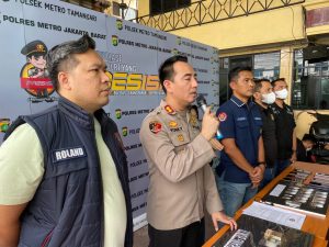 Lima Pelaku Pengedar Narkotika Jenis Sabu di Ringkus Polsek Tamansari