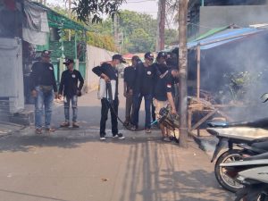 Ormas Forkabi Adakan Bersihkan Masjid & Semprot Foging Di Tanjung Duren Utara.