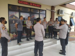 Respon Cepat Polsek Kawasan Kali Baru Melakukan Pengejaran Yang Tawuran Masuki Kampung Nelayan