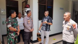 Pastikan Sistem Keamanan Baik, Kapolsek Pondok Aren Cek Gereja Wilayah Kecamatan Pondok Aren