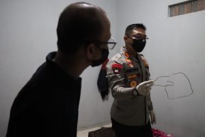 Kapolres Tangsel Melaksanakan Olah TKP Kasus Penemuan Mayat Perempuan Yang Diduga Korban Pembunuhan