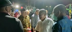 Bupati Kubu Raya di Dampingi Tokoh Masyarakat Tukirin, Menghadiri Acara Penutupan Pasar Malam