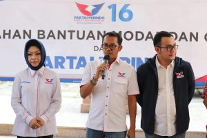 Bagikan Gerobak, Sekjen: Komitmen Kesejahteraan Partai Perindo terkait dengan UMKM
