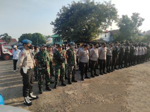 Backup Pengamanan Pengosongan Lahan Sodetan Ciliwung ke KBT oleh Kodim 0505/Jakarta Timur