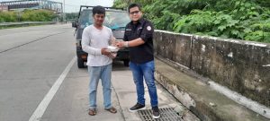 Program Jumat Berkah FWJI Korwil Jakarta Barat Berbagi Makanan Siap Saji
