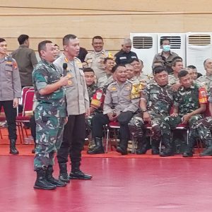 Kapolda Metro Jaya Dan Pangdam Jaya   Hadiri Acara Guyub Ketua RW Se-Jakarta Timur