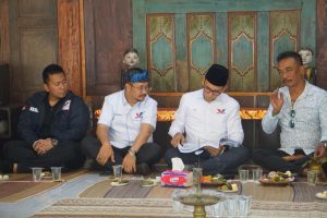 Bertemu Tokoh Budaya di Bandung, TGB Zainul Majdi Bahas Masa Depan Indonesia