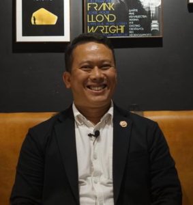 Wow, Jadi Arsitek Di Inggris Harus belajar 10 tahun. Lalu Bagaimana di Indonesia