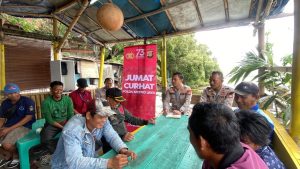 Polsek Kawasan Muara Baru Melalui Jum’at Curhat Sampaikan Edukasi Kepada Petugas Kebersihan Guna Mencegah Penyalah Gunaan Narkoba