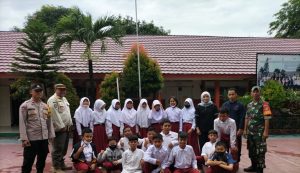Army Go To School, Antisipasi Guantibmas Para Pelajar oleh Babinsa Koramil 04/Pulogadung