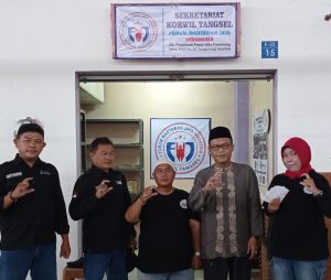 Berbagi Jum,at Berkah FWJI Korwil Tangsel, Kepada Pakir Miskin, Yatim & Duafa