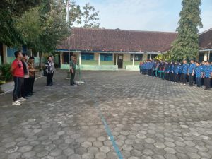 Danramil Dan Kapolsek Manyaran Ambil Apel Di SMA Muhammadiyah 2, Tekankan Kedisiplinan Dan Berikan Wawasan Kabangsaan