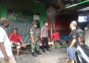 Jalin Silaturahmi di Bulan Ramadhan Oleh Babinsa Matraman