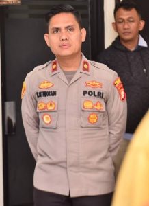 Kapolsek Cengkareng Dengan Sigap Atasi Aduan Masyarakat Terkait Kemacetan Ringroad Cengkareng