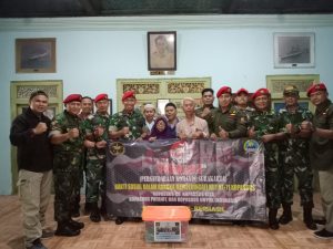 Peringati HUT Kopassus Ke-71, Anggota Perkasa-35 Gelar Bakti Sosial