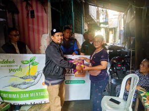Jelang Hari Raya Idul Fitri, LazisMU Kantor Layanan Tambora Bagikan ZIS kepada Mustahik di Tambora & Tamansari