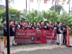 Deklarasi Emak – Emak Militan JARWO Jejaring Nusantara, Ganjar Pranowo For Presiden 2024