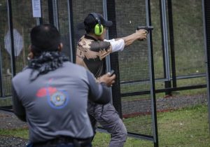 Prajurit Kostrad Berlaga di Kejuaraan Menembak RMP Championship 2023 Level III