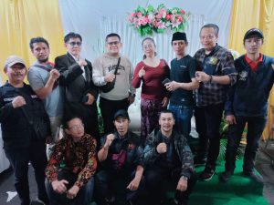 Ketua FWJI Jakbar Beserta Pengurus Hadiri Resepsi Pernikahan Putri Pemred Kompassindonseianews