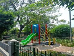 Taman Marunda Pinggir Kali Jadi Sorotan Warga Karena Tidak Ada Penerangan