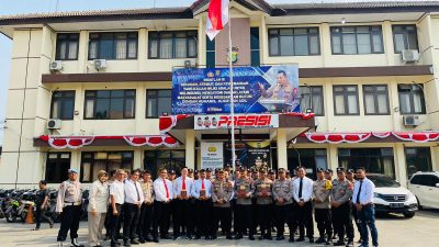 Kapolsek Koja Kompol M. Syahroni, SH, M.Si, Mimpin Apel Pelepasan Personil Yang di Mutasi