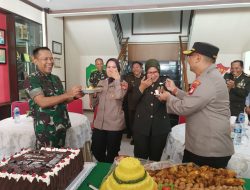 Surprise Kapolres Metro Jakarta Timur untuk Kodim 0505/JT Pada HUT TNI Ke 78