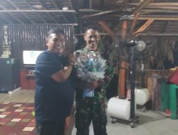 HUT TNI ke 78,Kepala Desa Lumpang Beri Kejutan Kepada Babinsa Koramil 0621-23/PP Peltu Jajang Sopian