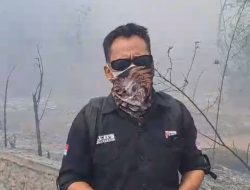 Tak Kenal Lelah, Sudah 3 Hari Forum Wartawan Jaya Indonesia FWJI Tangerang Kota Masih di Lokasi TPA Rawa Kucing Membagikan Masker