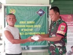 Berbagi dengan Masyarakat,Koramil 0621-23/PP Bagikan Makanan di Jumat Berkah